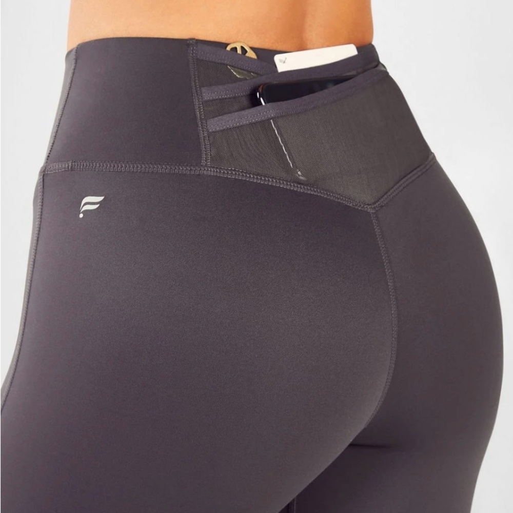 Fabletics Trinity Motion 375 Pewter Medium Women’… - image 3